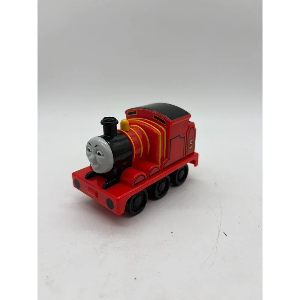 Thomas & Friends James #5 Red Black Pull Back & Go Train 2009 Mattel 3.5